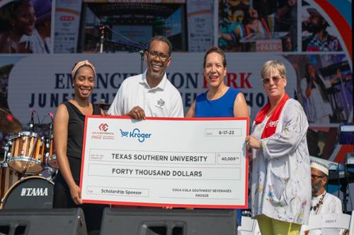 Kroger and Coca-Cola Southwest Beverages Announce Gift to Assist TSU's Sustainability Programs and Student Food Insecurity Efforts 